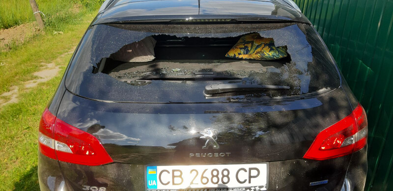 Скло заднє 98 008 055 80   Peugeot 308