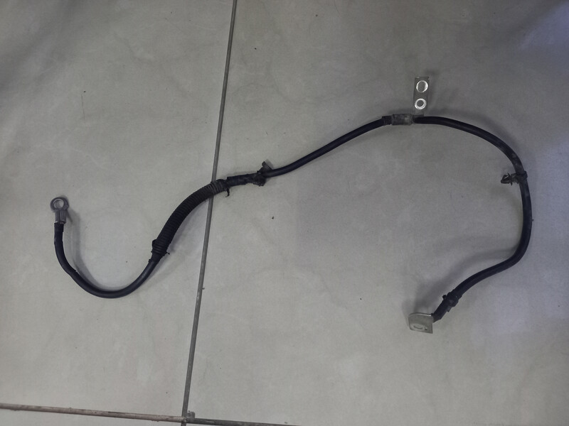 Провод маси Hyundai Tucson  2006 2.0 Дизель Луцк