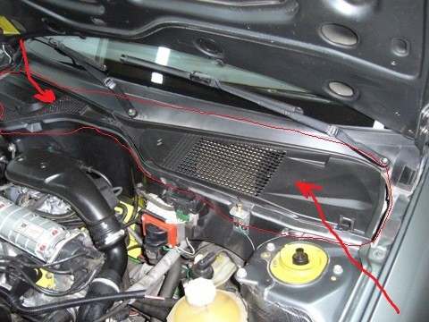 Пластик на аккумулятор Renault 19  1990 1.4 Бензин Днепропетровск