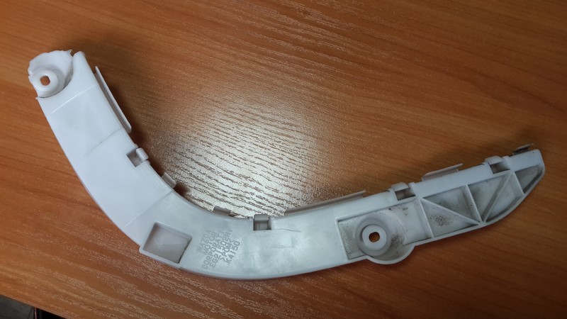 Крепление бампера Mazda CX-7  2008 2.3 Бензин Одесса