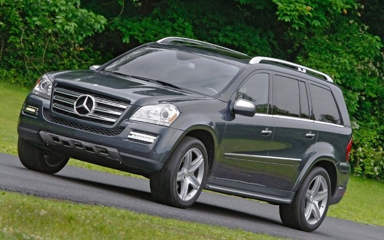 Метал губа бампера Mercedes GL-Сlass X164 2011 г.  5.5 л бензин Луцк