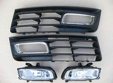 Решетки воздухонаправляющие пт-фар в бампере Audi A8  2009 5.0 Бензин Киев