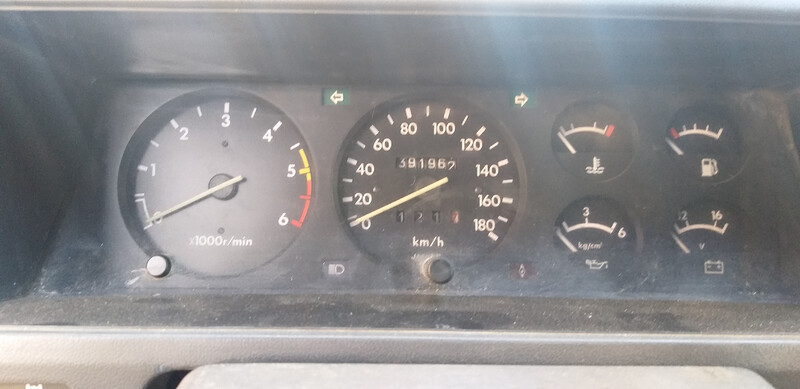 Приборная панель Nissan Patrol Y60  1994 4.2 Дизель Волноваха