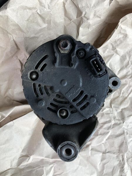 Генератор Land Rover Freelander  2000 2.0 Дизель 