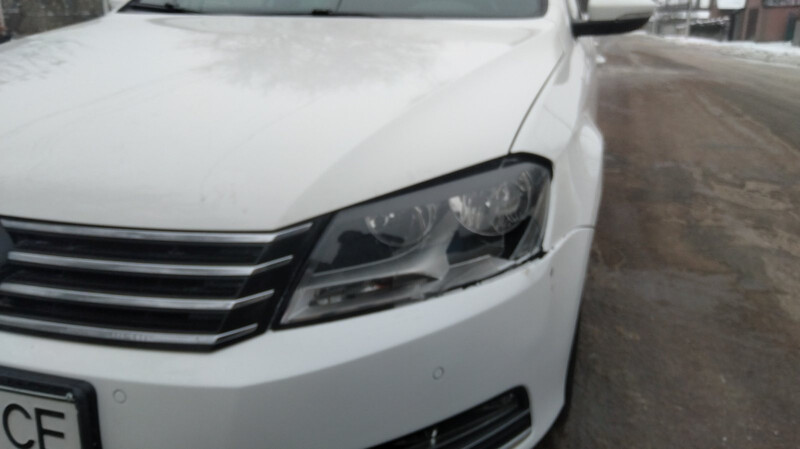 Основная фара в сборе Volkswagen Passat B7  2012 2.0 Дизель Бердичев