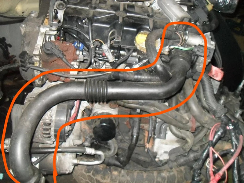 Патрубок турбіни Renault Grand Scenic 2 універсал 2007 р.  1.9 л дизель Львів