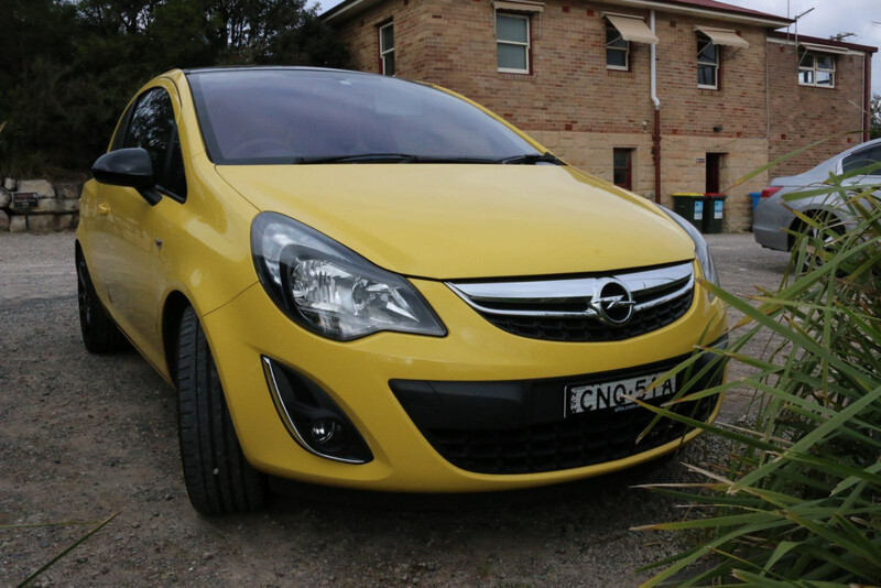 Телевізор Opel Corsa хетчбек 2013 р.