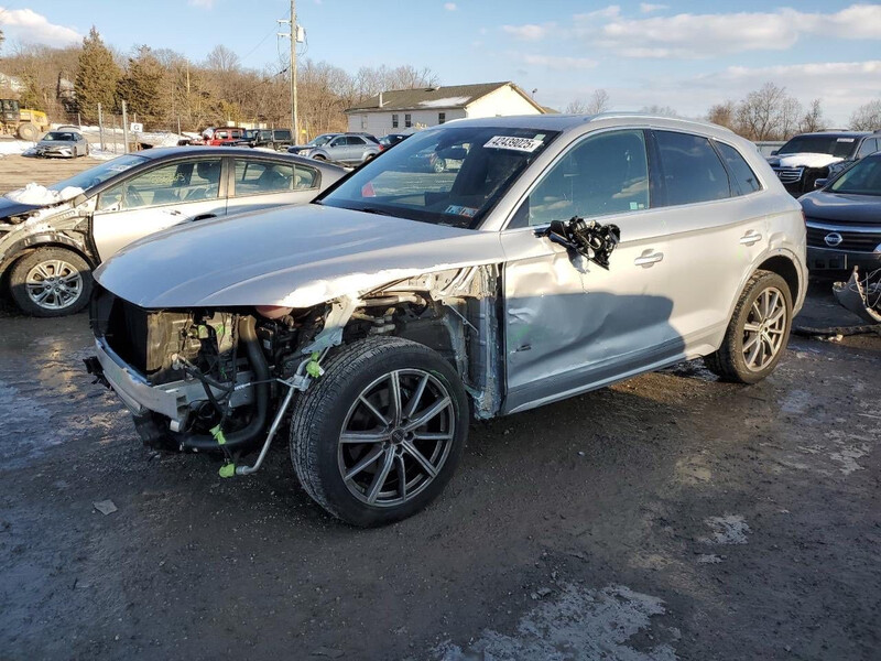 Крыло переднее левое Audi SQ5 2021 г.  3.0 л бензин Киев