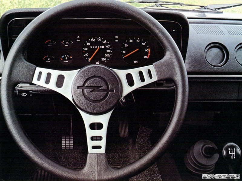 Руль Opel Ascona B 1980 г.  2.0 л бензин Севастополь