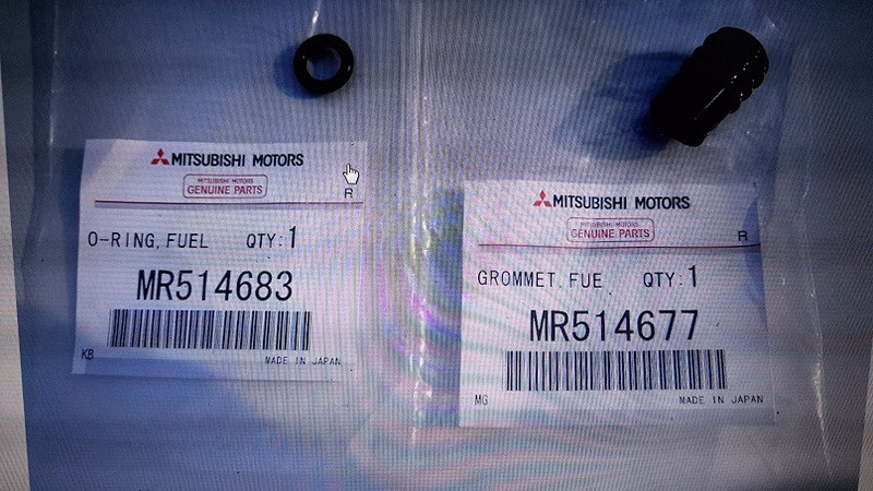 Уплотнители Mitsubishi Outlander  2006 универсал 2.4 Бензин Одесса