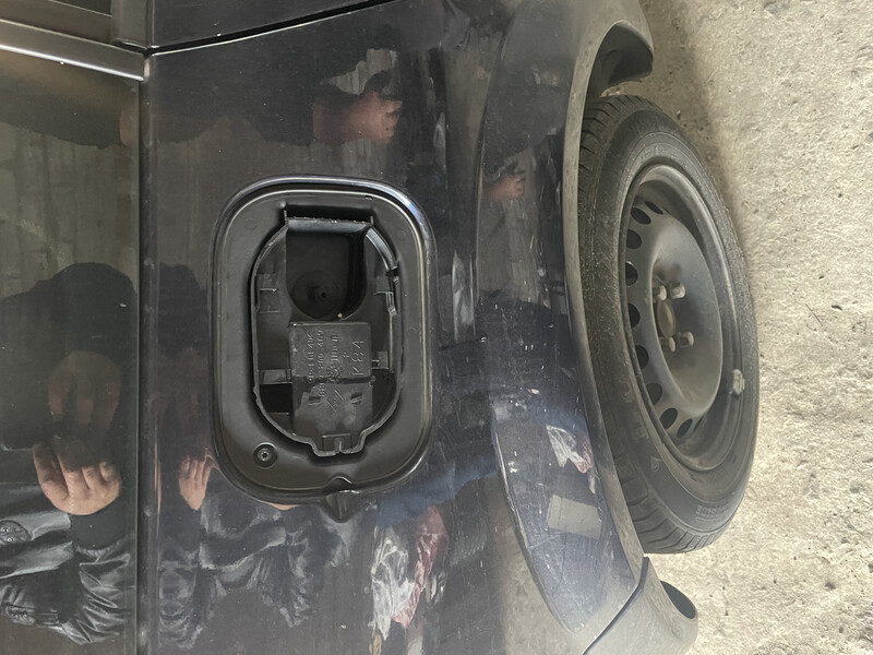 Кришка багажника гола Renault Megane 2  2006 універсал 1.5 Дизель 