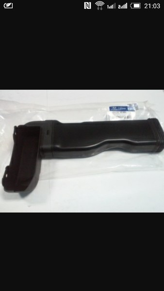 Повітрозабірник Hyundai Xcent  2011 1.4 Бензин Одеса