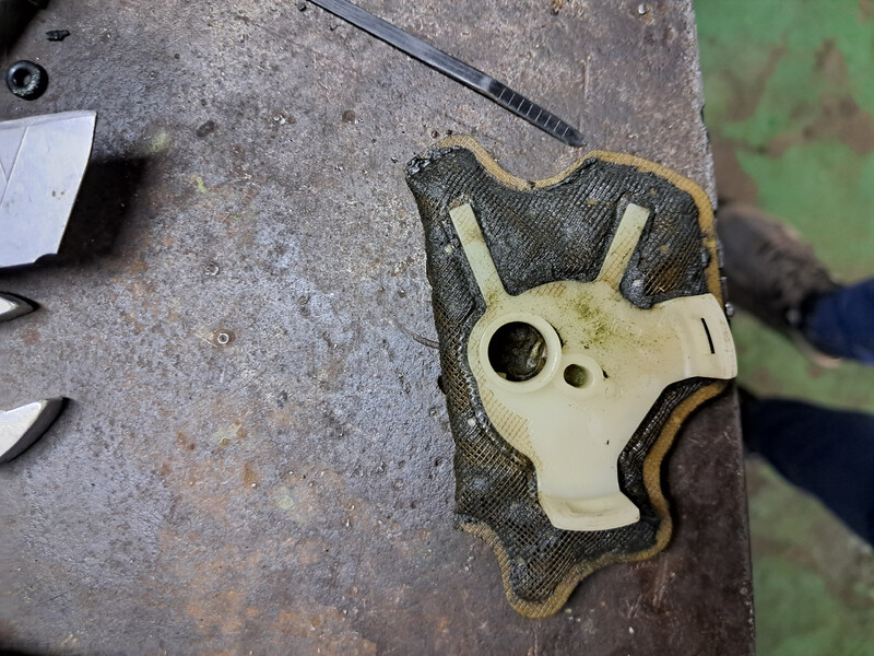 Сеточка бензонасоса Ford Fiesta MK7 хэтчбек 2012 г.  1.3 л бензин Киев