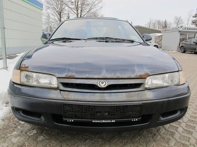 Бампер передний Mazda 626 хэтчбек 1994 г.  2.0 л бензин Киев