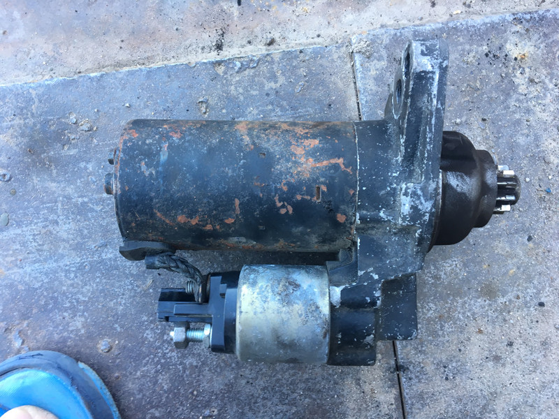 Бендикс Volkswagen Touran  2006 2.0 Бензин Киев