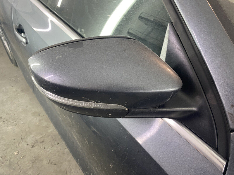 Зеркало левое 6 пинов Volkswagen Jetta 6  2011 2.0 Дизель Киев