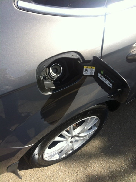 Кришка бака Ford Mondeo 4 2009 р.  2.5 л бензин Чоп