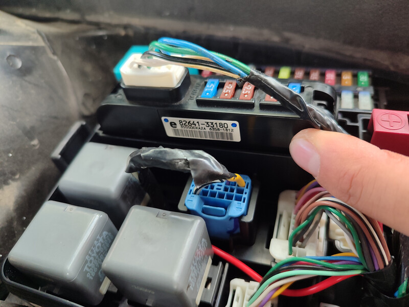 Блок предохранителей Lexus ES 2016 г.  2.5 л гибрид Киев