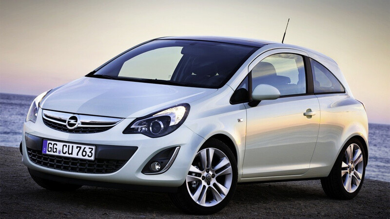Решетка радиатора Opel Corsa D Facelift 2012 хэтчбек 1.2 Бензин Хмельницкий