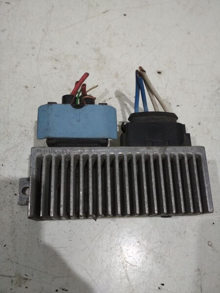 Реле Renault Grand Scenic 3  2010 