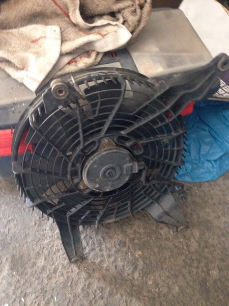 Електродвигун вентилятора Mitsubishi Pajero Wagon  2008 3.0 Бензин Дніпро