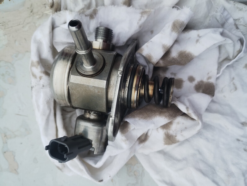 Паливний насос Kia Optima 3  2012 2.4 Бензин 