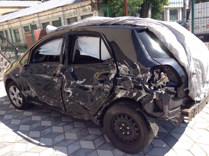 Двері задні Toyota Auris  2008 1.3 Бензин 