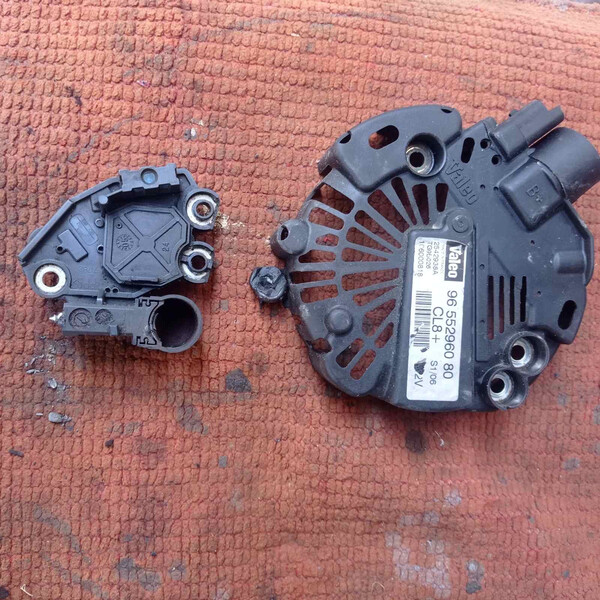 Генератор Peugeot Expert 2006 г.  1.9 л дизель Тернополь