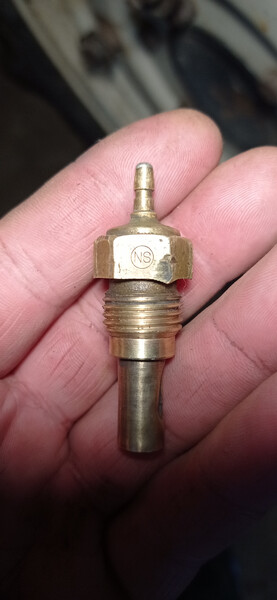 Датчик температуры жидкости Iseki TA  1988 Острог