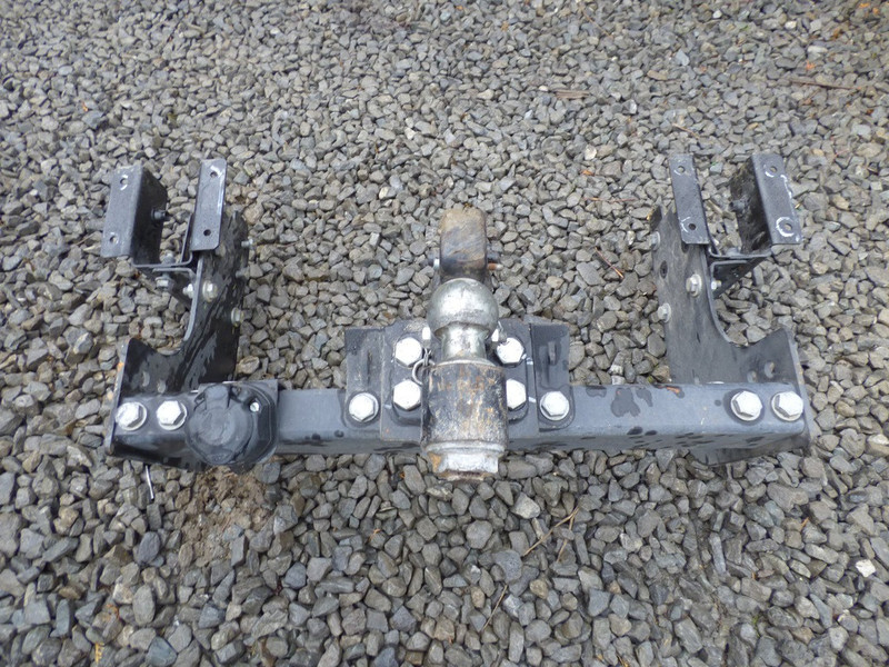 Фаркоп Renault Master 2014 г.  2.3 л дизель Ровно