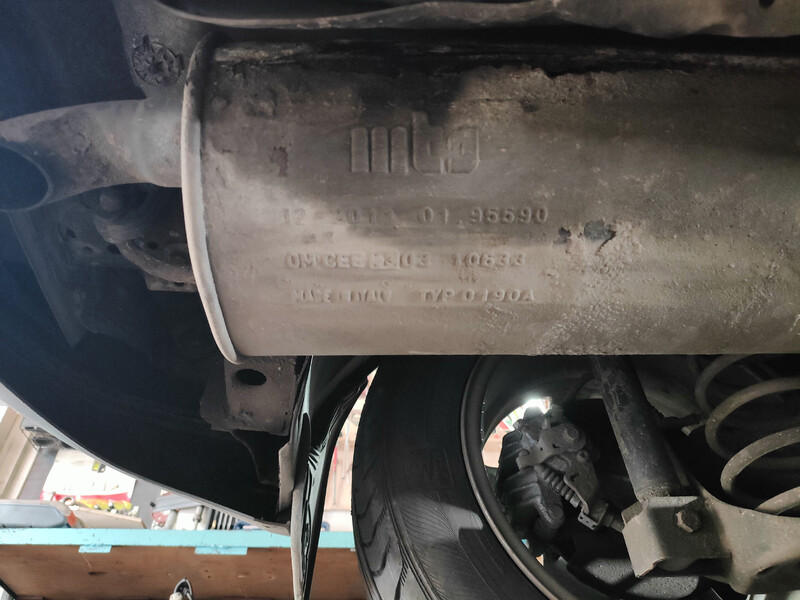 Глушитель Volkswagen Golf 4  2001 хэтчбек 1.4 Бензин Кропивницкий