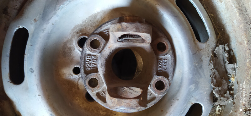 Флянец кардана со сторони редуктора Ford Transit  1998 2.5 Дизель Чаплинка