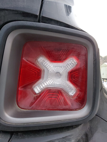 Фонарь задний правый Jeep Renegade  2019 1.3 Бензин Сумы