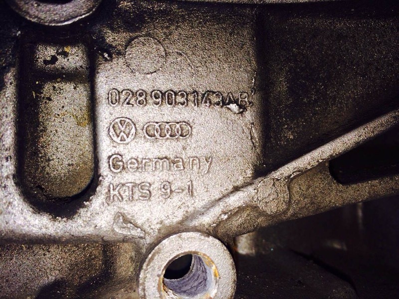 Кронштейн генератора Volkswagen Sharan  2000 1.9 Бензин Львов