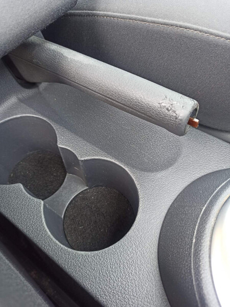 Рычаг стояночного тормоза Volkswagen Caddy  2015 универсал 1.9 Дизель Киев