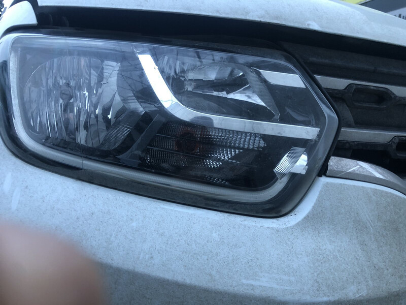 Фара левая Renault Duster 2019 г.  2.0 л бензин Хмельницкий