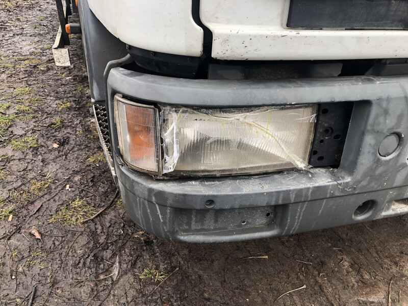 Стекло фары правое Iveco EuroTech  2002 3.9 Дизель Монастырище