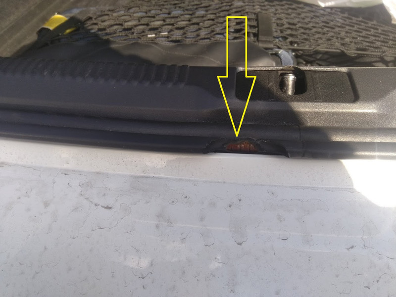 Профиль резиновый Audi A5 quattro купе 2014 г.  2.0 л бензин Киев