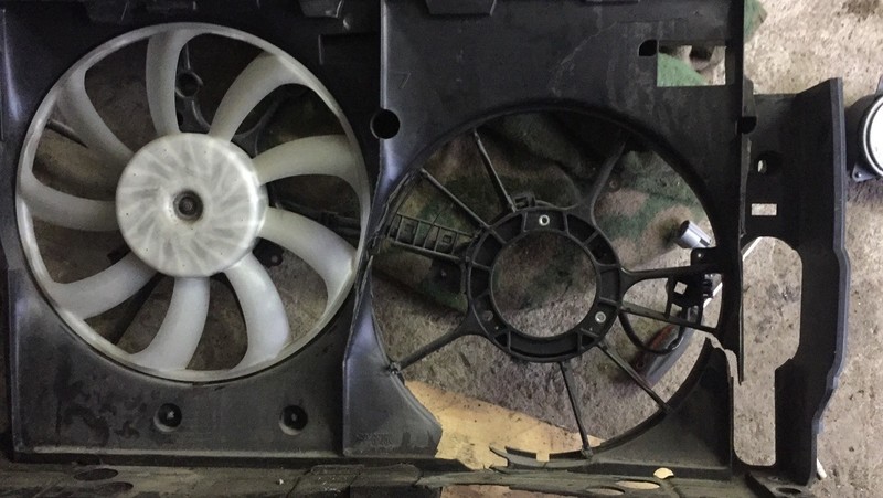 Вентилятор радиатора Lexus NX 2015 г.  2.0 л бензин Одесса