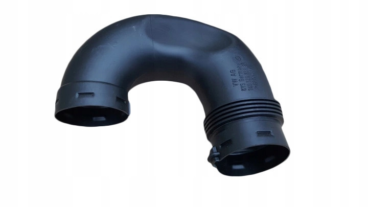 Повітрозабірник Volkswagen Passat B6  2008 2.0 Дизель Гадяч