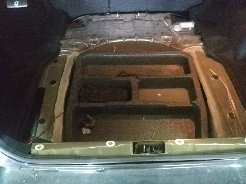 Пол багажного отделения (ковролин) Subaru Legacy B14 2012 2.5 Бензин Киев