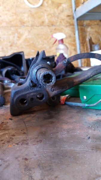 Тормозной суппорт Renault Midliner  2000 6.2 Дизель Киев