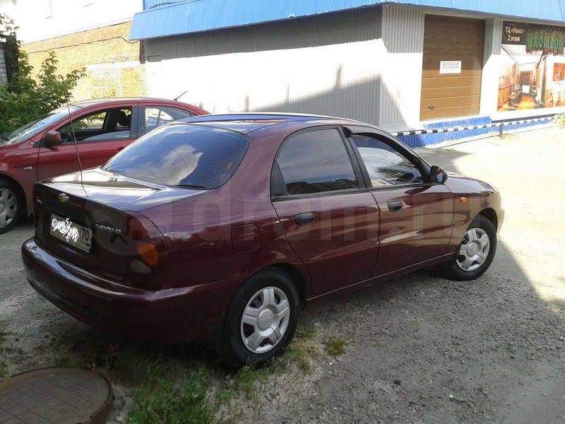 Крыло переднее правое Daewoo Lanos  2008 хэтчбек 1.6 Бензин Киев