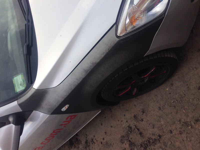 Поворотник Kia Cee`d Европа 2007 хэтчбек 1.6 Бензин Одесса