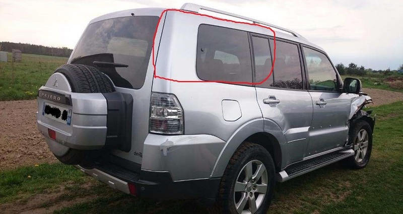 Верхняя часть заднего правого крыла Mitsubishi Pajero Wagon  2009 11.1 Бензин Киев