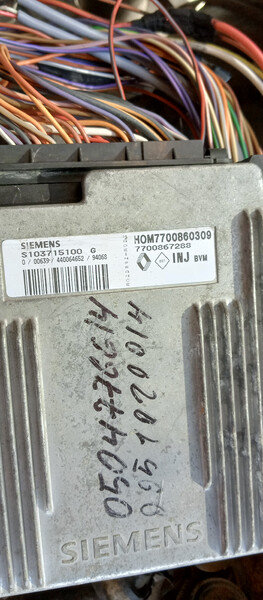 Комплект запуску двигуна Renault Laguna  1994 хетчбек 3.0 Бензин 