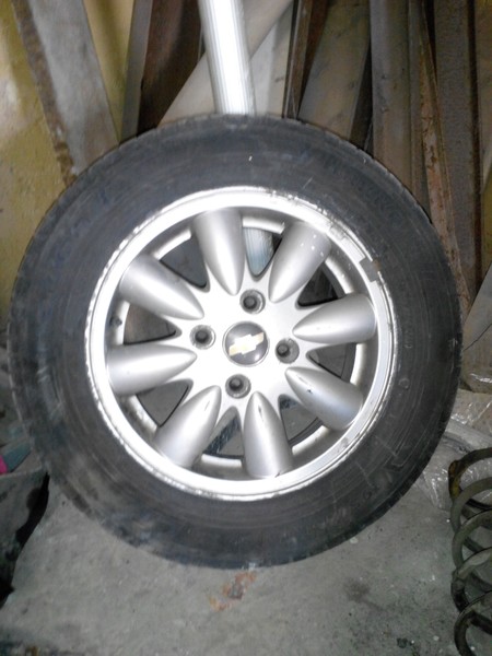 Диски легкосплавные Chevrolet Tacuma универсал 2005 г.  2.0 л бензин Киев