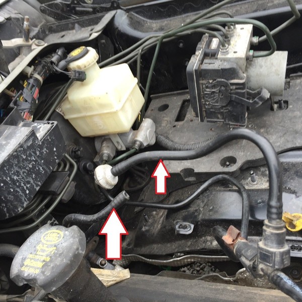 Трубка системы охлождения Land Rover Range Rover Sport supercharger 2007 г.  4.2 л бензин Одесса