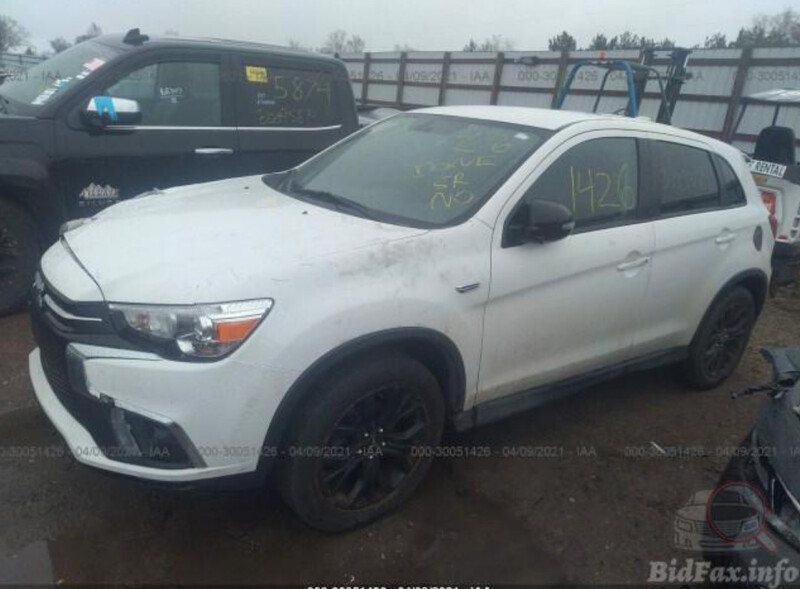 Крило переднє ліве Mitsubishi ASX 2017 р.  2.0 л бензин Черкаси