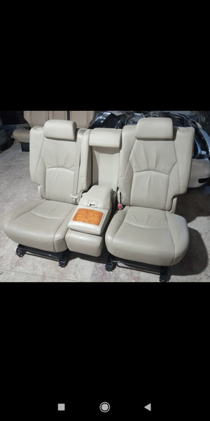 Задний диван Lexus RX  2006 3.5 Бензин 